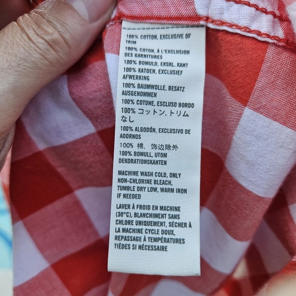 Hollister Women's Red Gingham Button-down Top Medium - Picture 8 of 9
